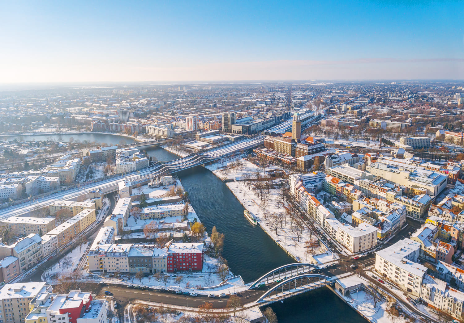 Professionelle Winterdienst-Arbeit im Einsatz - Alpin Berlin
